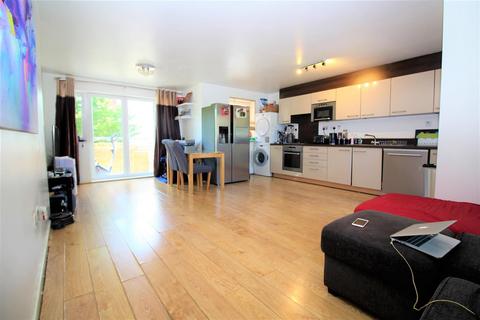 2 bedroom flat for sale, Hawker Place, London