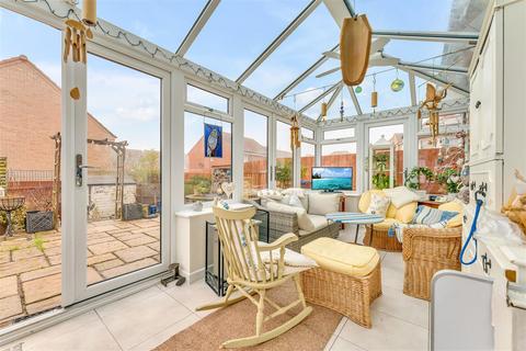 1 Aspen Close, Great Glen, Leicester, LE8 9AN
