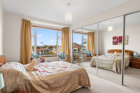 31 Morven Drive, Clarkston, Glasgow, G76 7QH