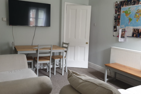 4 bedroom terraced house to rent, Lincoln LN5