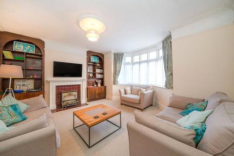 4 bedroom detached house for sale, Watford, Hertfordshire WD18