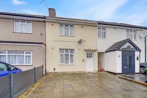 3 bedroom terraced house for sale, Bushgrove Road, Dagenham, Essex