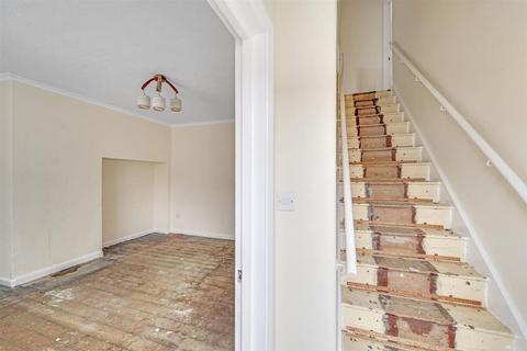 3 bedroom terraced house for sale, Bushgrove Road, Dagenham, Essex