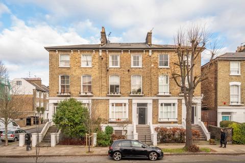 3 bedroom maisonette for sale, Lawford Road, London