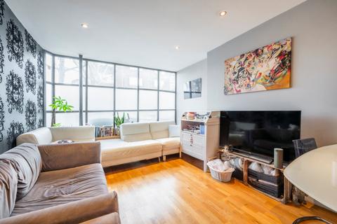 2 bedroom maisonette for sale, Royal College Street, London