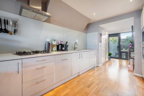 2 bedroom maisonette for sale, Royal College Street, London