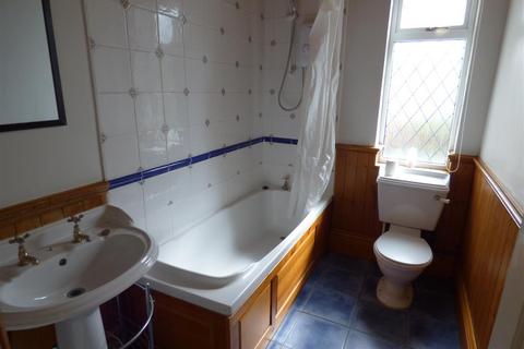 2 bedroom flat to rent, Cornel Road, High Heaton