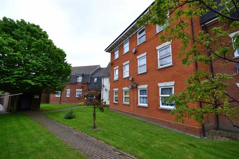 1 bedroom apartment for sale, Tattersalls Chase, Southminster