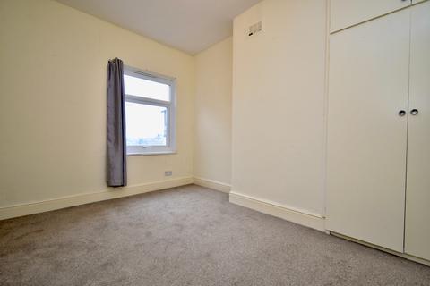 152 Pool Road, Leicester, LE3 9GF