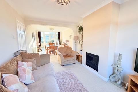 3 bedroom semi-detached house for sale, Arnold Road, Shirley