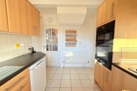 60 Arnold Road, Shirley, Solihull, B90 3JS