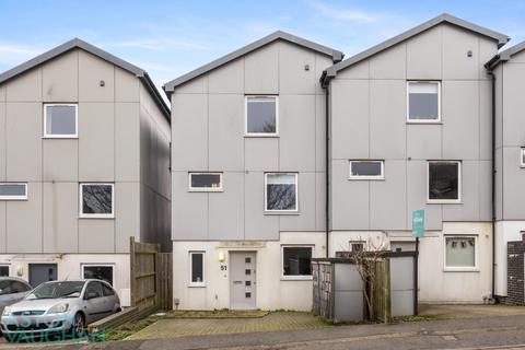 5 bedroom terraced house to rent - Bevendean Road, Brighton BN2