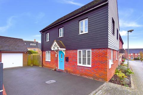 28 Hillside View, Chinnor, OX39 4DE