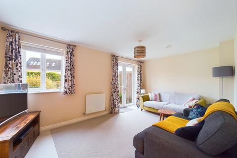 28 Hillside View, Chinnor, OX39 4DE