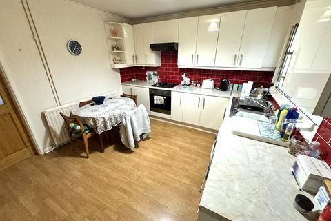 3 bedroom terraced house for sale, Lowe Avenue, Wednesbury