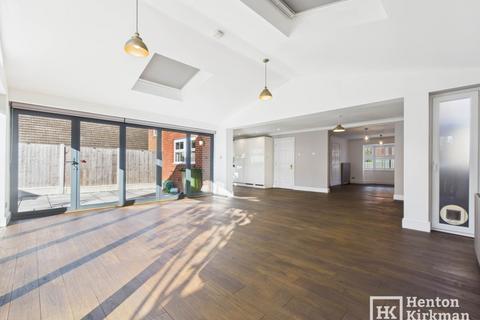 5 bedroom detached house for sale, Coulter Mews, Billericay