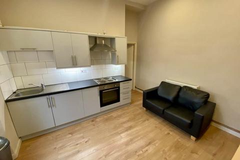 1 bedroom flat to rent, St James Crescent, Uplands, , Swansea