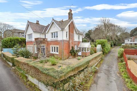 4 bedroom detached house for sale, Kendal Road, Totland, Isle of Wight