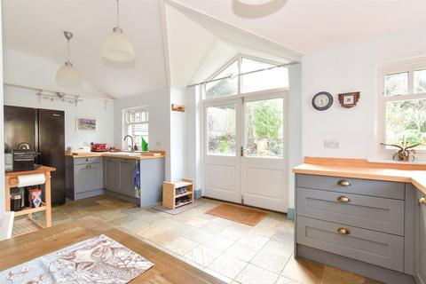 4 bedroom detached house for sale, Kendal Road, Totland, Isle of Wight