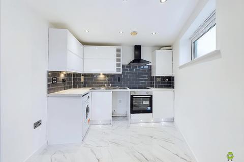 8 Morris Walk, Dartford, DA1 5GP