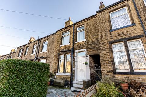 3 bedroom terraced house for sale, Cross Lane, Huddersfield, HD4