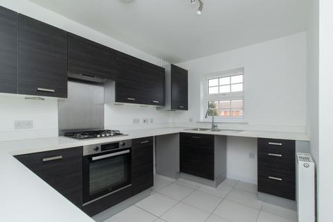 3 bedroom end of terrace house to rent, Star Lane Link, Margate, CT9