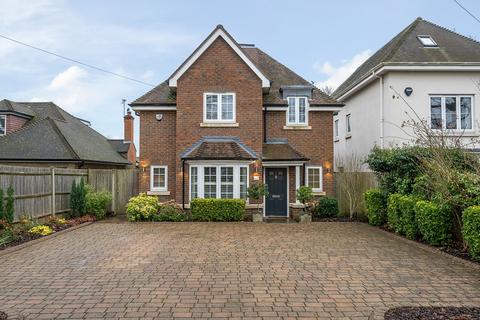 4 bedroom detached house for sale, The Glade, Fetcham, KT22