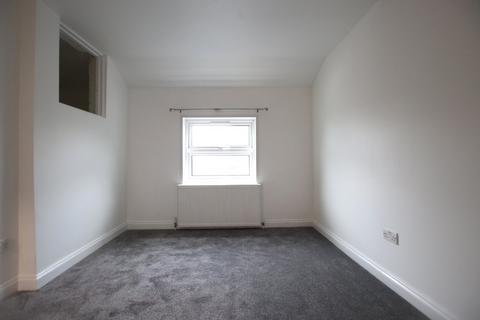 1 bedroom flat to rent, Fernham Road, Thornton Heath, CR7