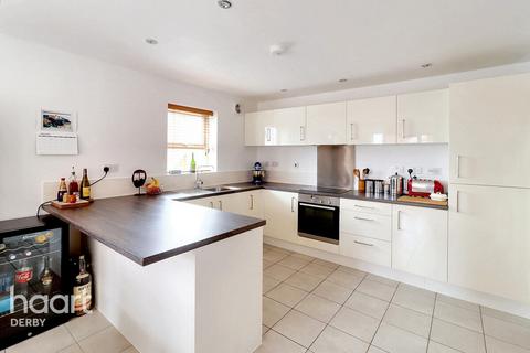 4 bedroom detached house for sale, Stockwell Drive, Derby