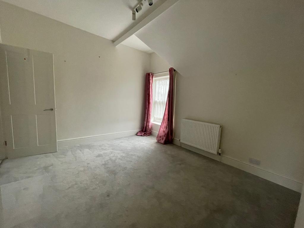 Bedroom 2 T202501151649.jpg
