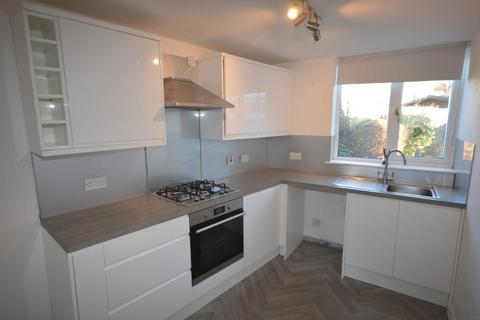 2 bedroom house to rent, Paynters Lane