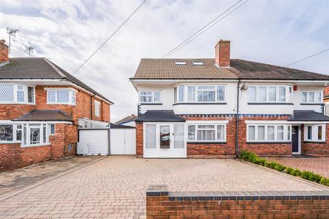 4 bedroom semi-detached house for sale, Falstaff Road, Shirley, B90