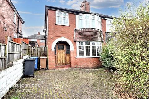 3 bedroom semi-detached house for sale, Highfield Avenue, Stoke-On-Trent