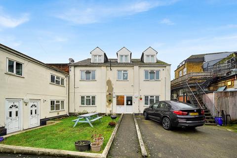 1 bedroom flat for sale, High Road, Leytonstone, E11