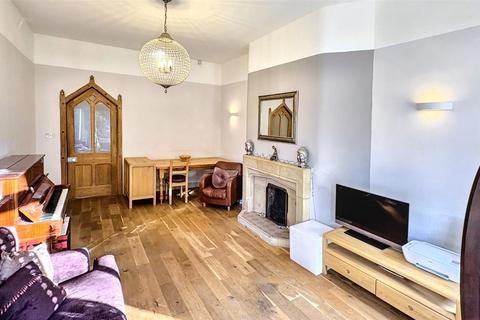 2 bedroom apartment for sale, Wake Green Road, Birmingham B13