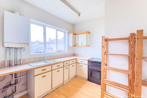 1 bedroom flat for sale, Westborough Road, Essex , Westcliff-on-Sea, Essex, SS0 9DW