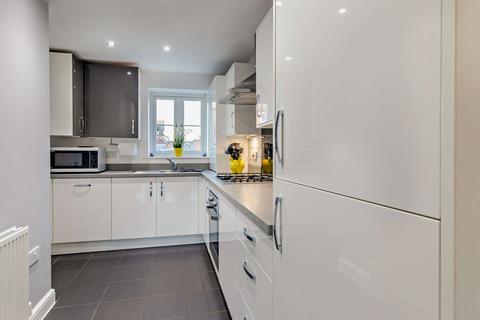 18 Brigantia View, Castleford, WF10 1FG