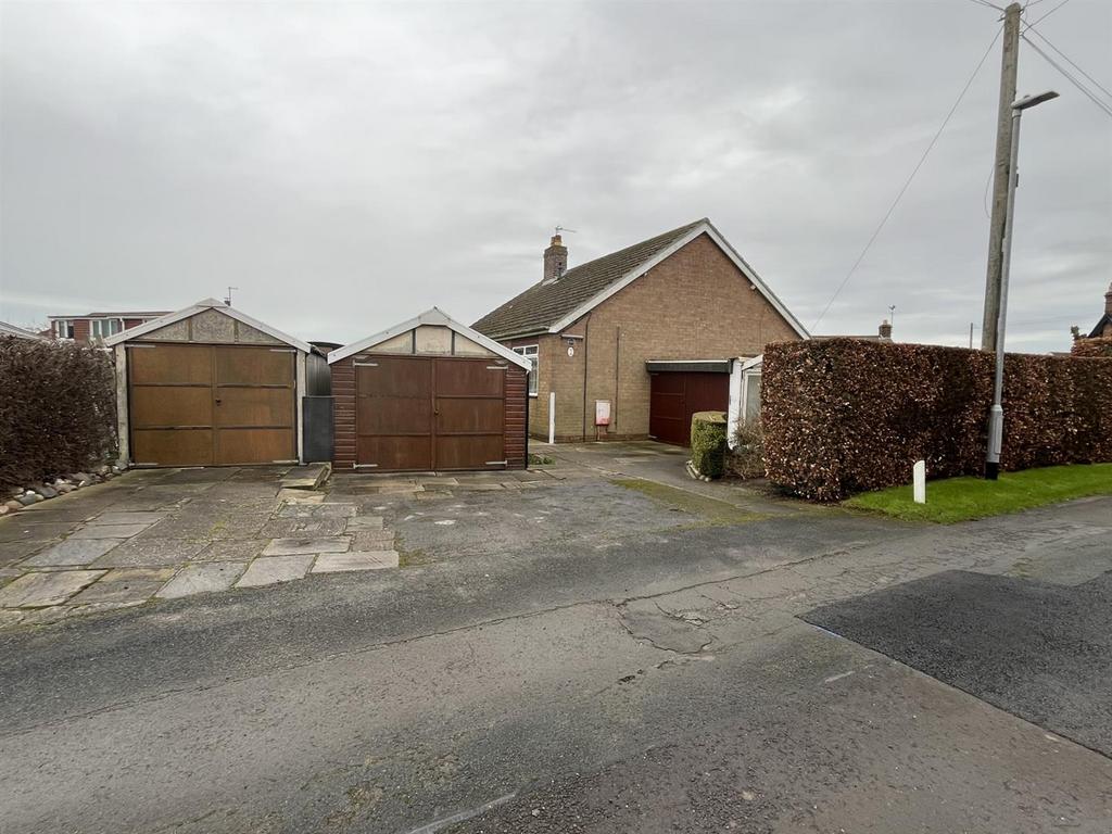 Two Steps, Clarks Lane, Patrington, HU12 0 RQ