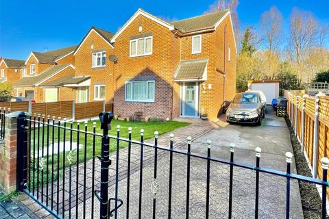 3 bedroom detached house for sale, Clarkes Croft, Barnsley S73