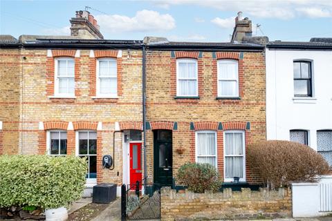 3 bedroom terraced house for sale, Edgington Road, London SW16