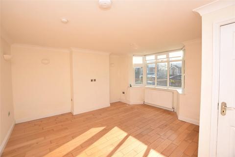 2 bedroom flat to rent, Bude, Cornwall