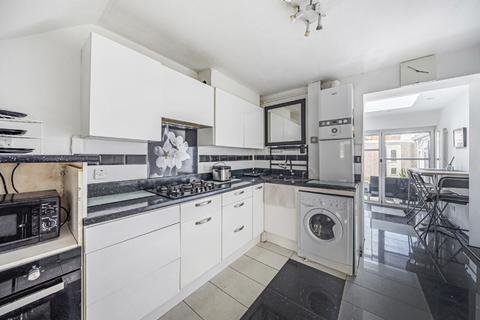 6 Jonson Close, Mitcham, CR4 1DP