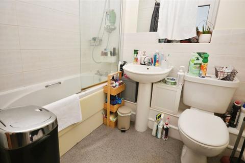 1 bedroom apartment for sale, Coxhill Way, Aylesbury HP21