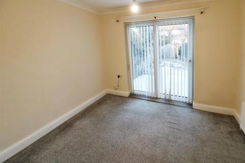 29 Rookhill Road, Pontefract, WF8 2BY