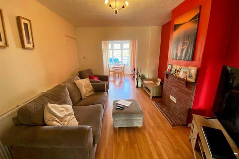 2 bedroom terraced house for sale, Fitzstephen Road, Dagenham