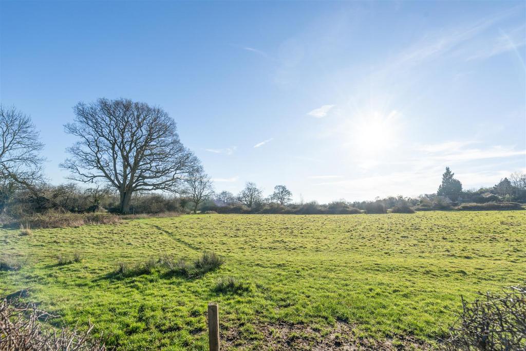 21 kingswood close 34.jpg