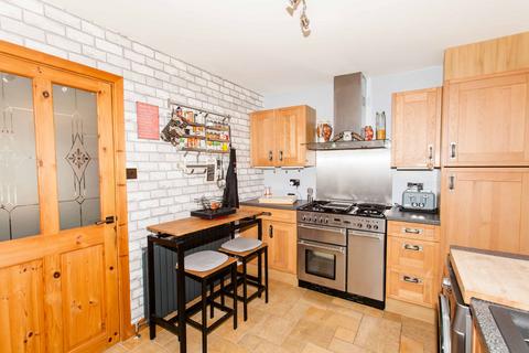 5 Chestnut Drive, Clowne, Chesterfield, S43 4JG