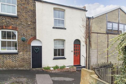 2 bedroom terraced house to rent, Anchor Hill, Margate, CT9