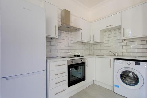 1 bedroom flat for sale, Connaught Road, Roath, Cardiff