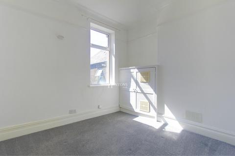 1 bedroom flat for sale, Connaught Road, Roath, Cardiff